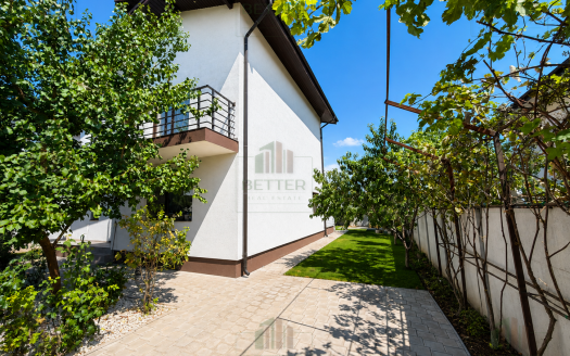 Casă P+1E+M, 4 camere, teren 367 | Mobilată și utilată | Str. Miorița